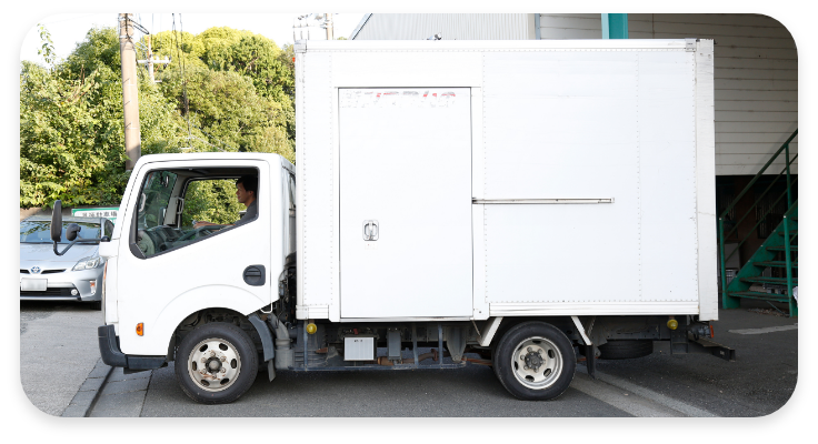 2tトラックの写真